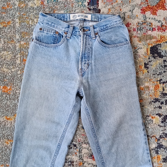 GAP Vintage Blue Jeans - Picture 1 of 7